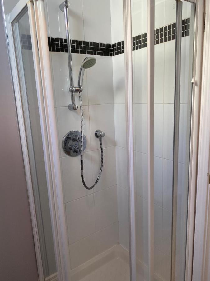 Chapel View Apartment บัลลีคาสเซิล ภายนอก รูปภาพ